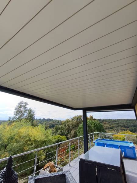 pergola lames fermé, installé par Lorenove31