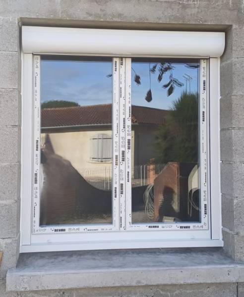 Lorenove vous propose une large gamme de fenêtres PVC pour tous vos projets d'agrandissement